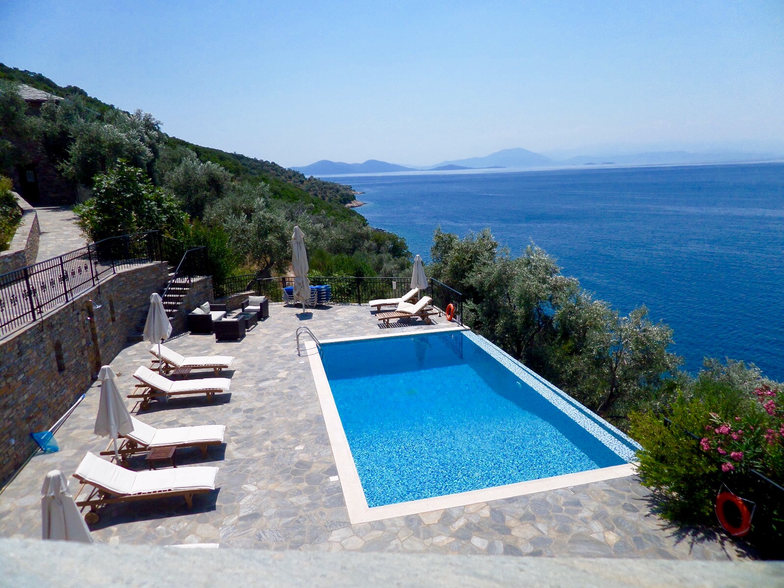 Pelion room ext